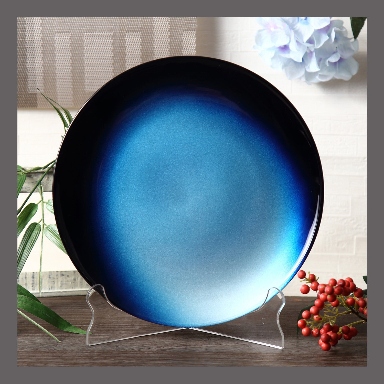 Syosaku Japanese Urushi Glass Flat Dinner Plate 11-inch (28cm) Gradation Blue, Dishwasher Safe